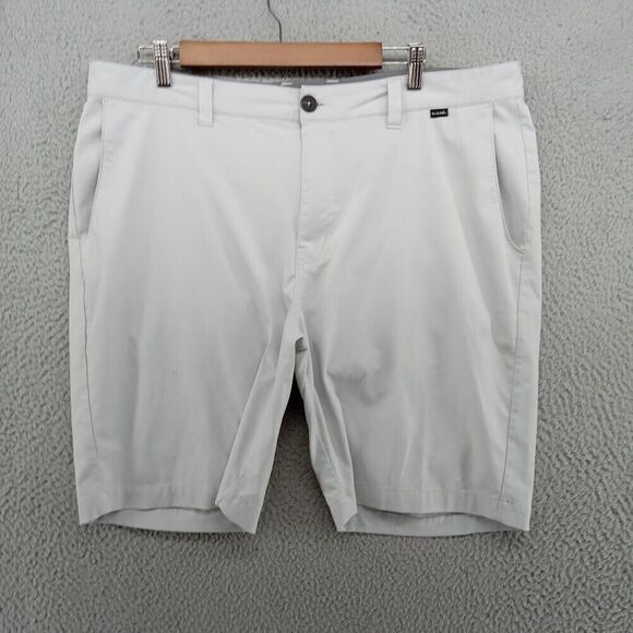 Travis Mathew Shorts‎ Mens Size 38 Gray Lightweight Performance Golf - Picture 1 of 9